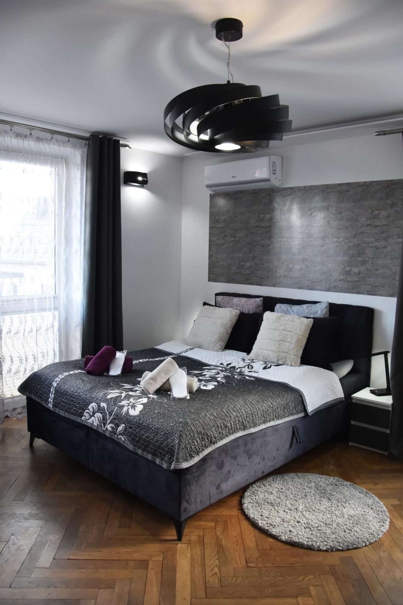 Apartament Night Premium Kraków Exteriör bild